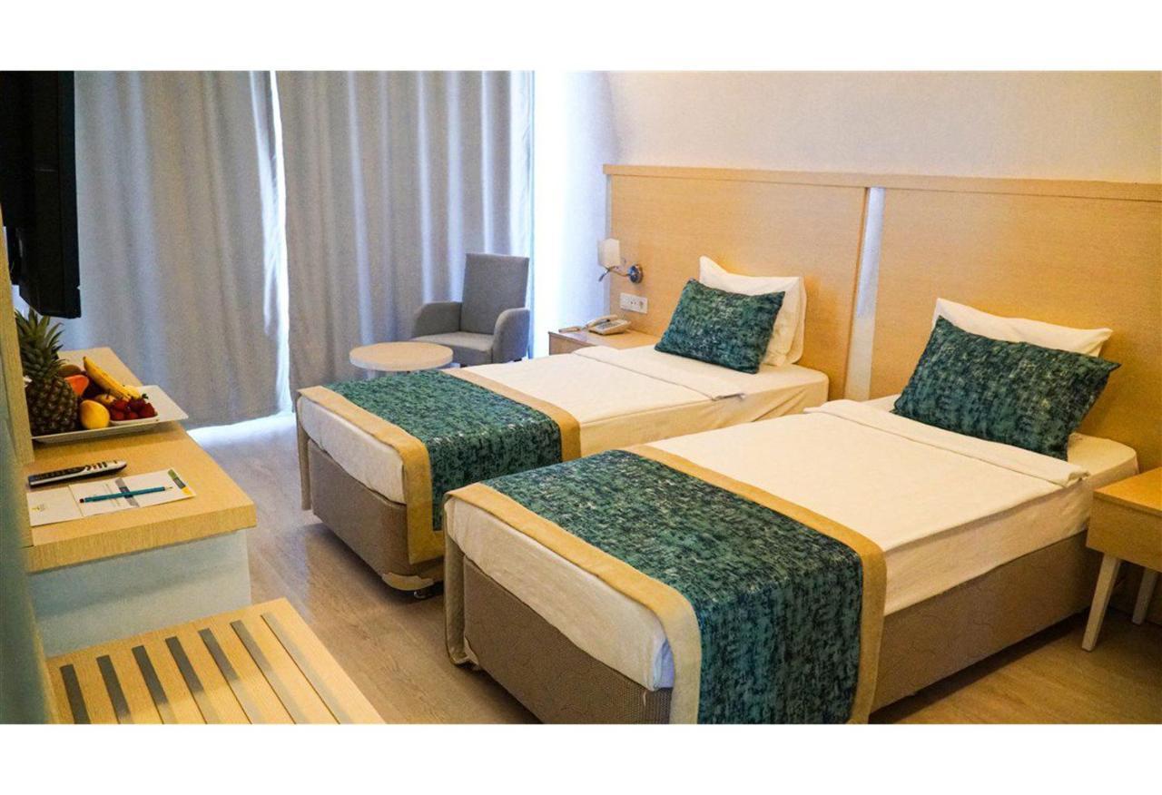 Festival Nature Hotel ケメル エクステリア 写真
