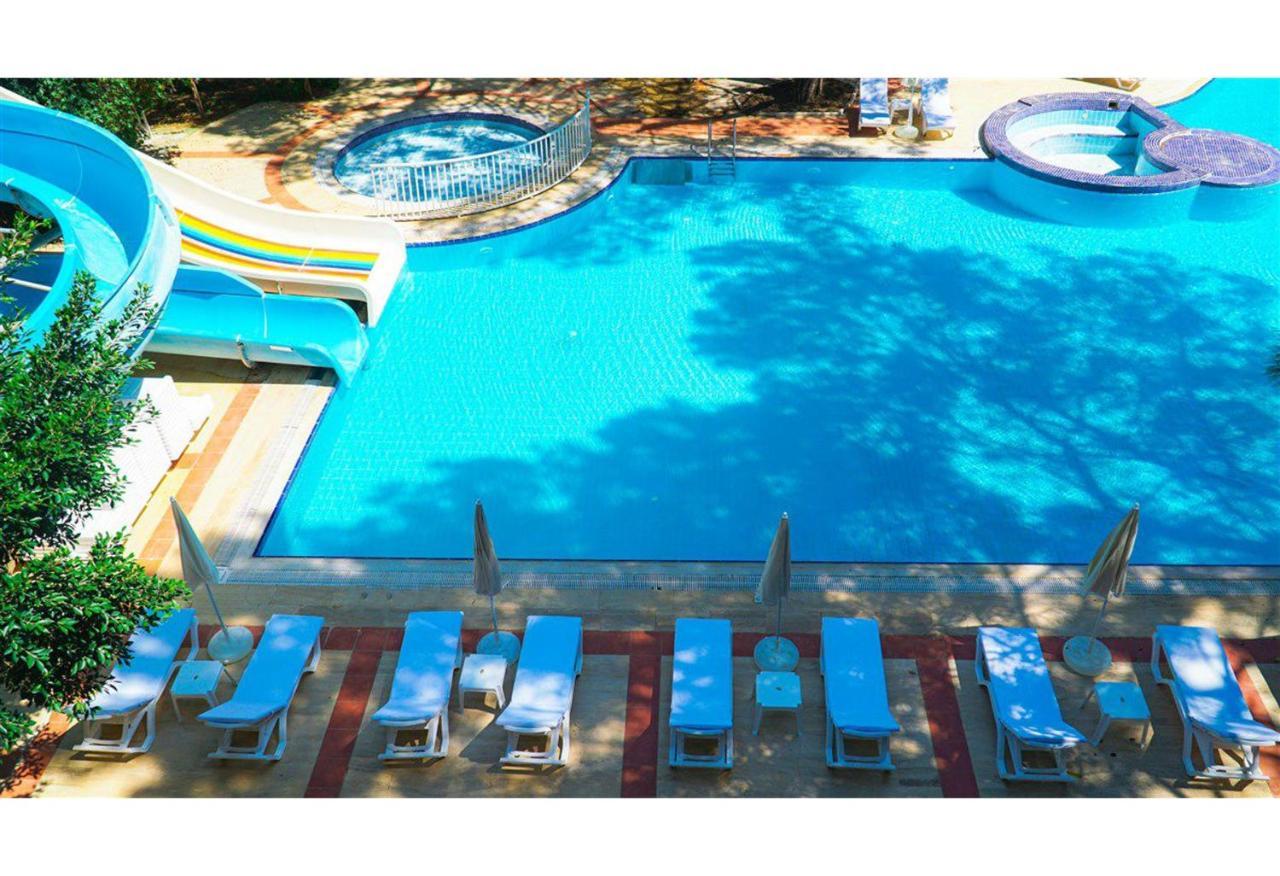 Festival Nature Hotel ケメル エクステリア 写真