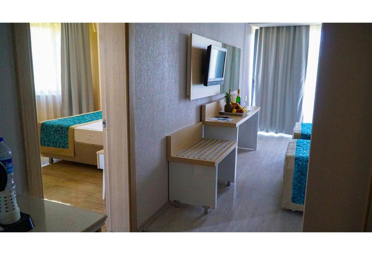 Festival Nature Hotel ケメル エクステリア 写真