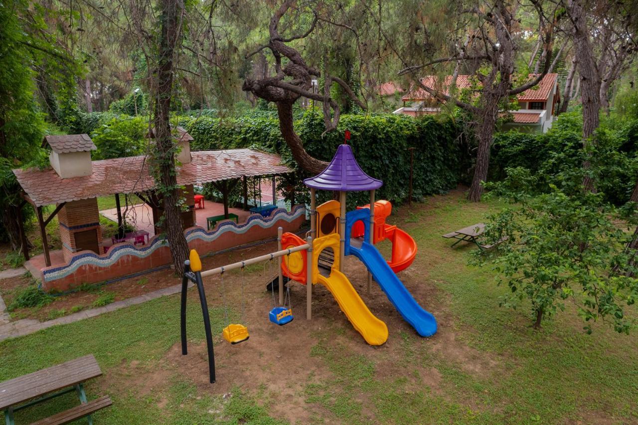 Festival Nature Hotel ケメル エクステリア 写真